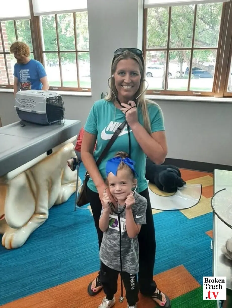 Joy and daughter Kenlee Zuraff.